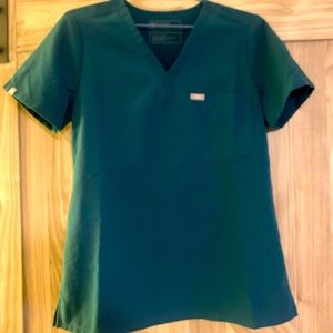 Figs Catarina One Pocket Scrub Top Small S Caribbean Blue Green